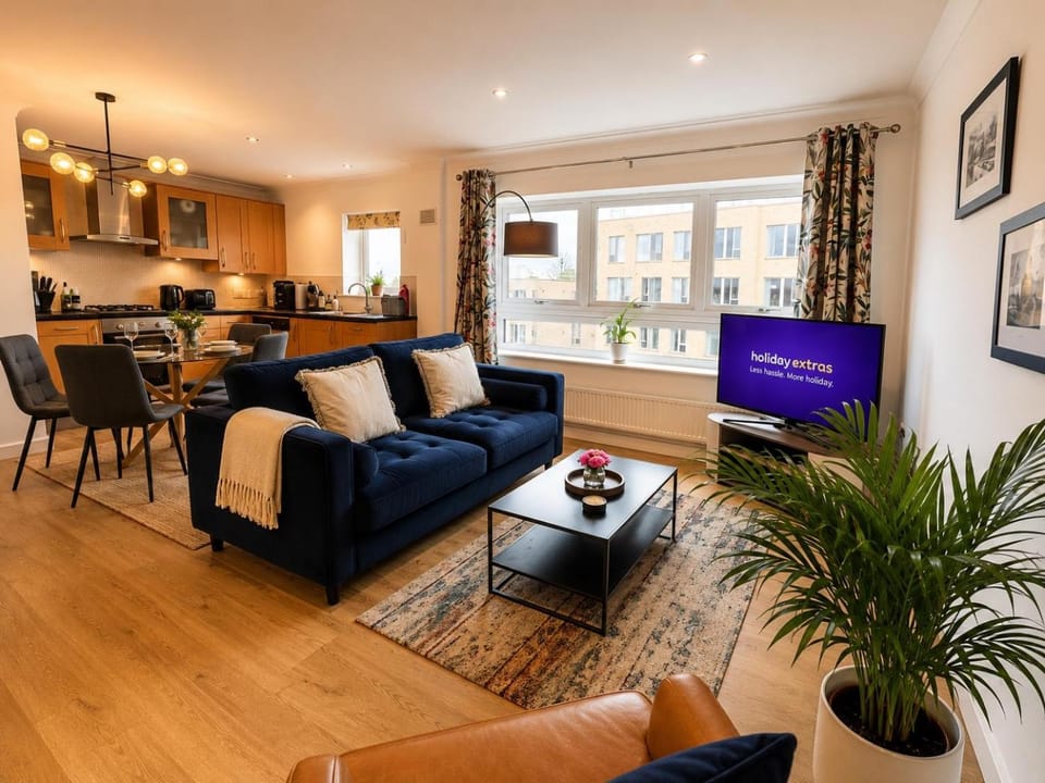 Mango Tree Apartment - Near Leisure Park & Station Apartment in Cambridge