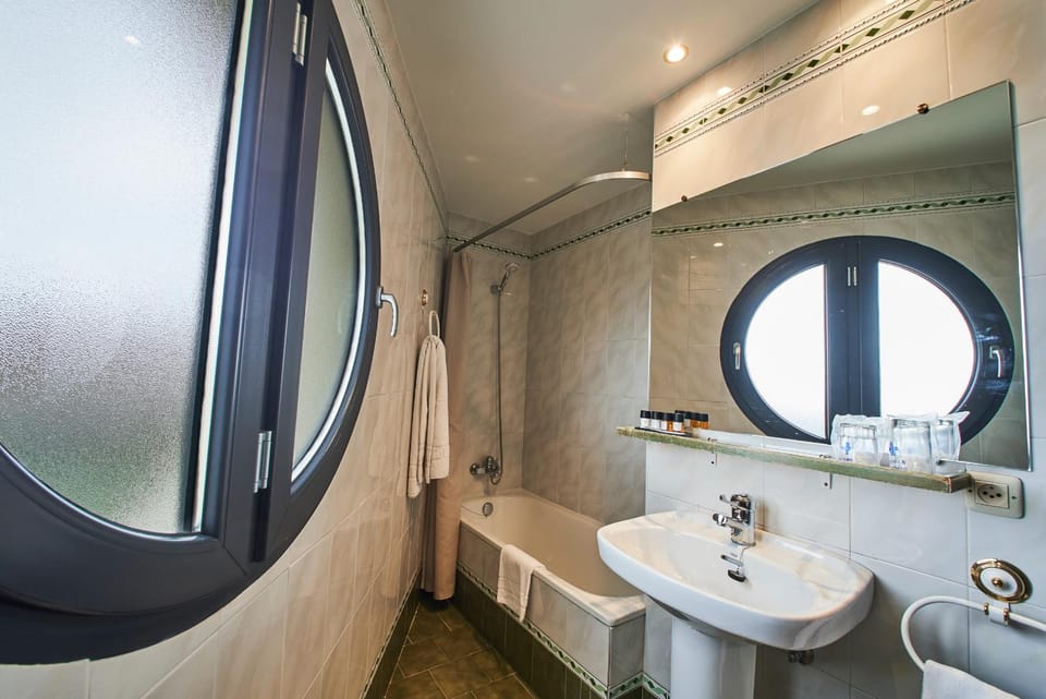 Sotopalacio HSR Bed and Breakfast in Community of Madrid