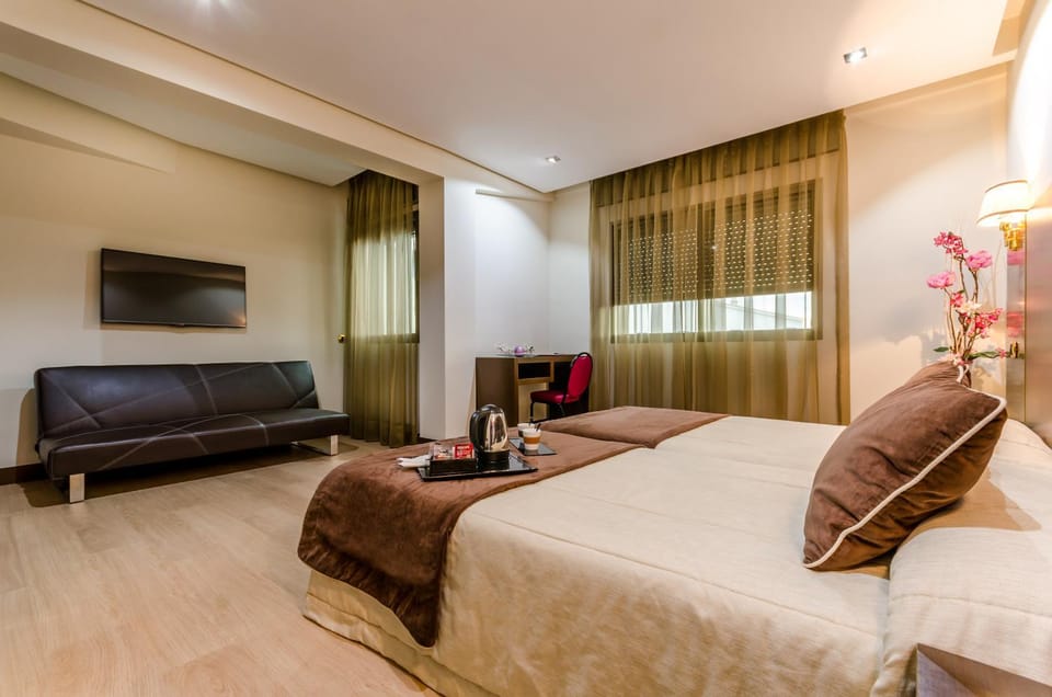 Bed, TV and multimedia