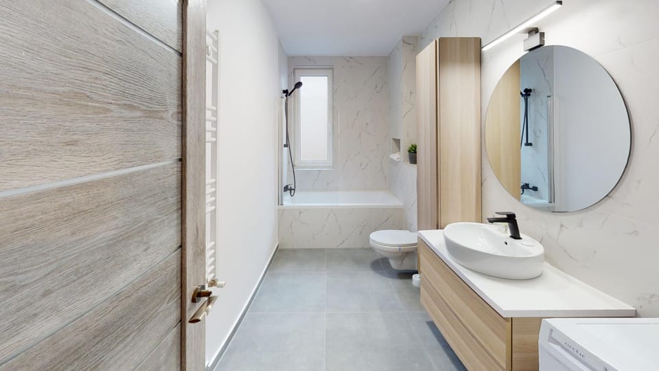 Bathroom, Bath, washing machine