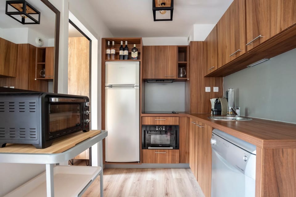 Joli T2, Centre, Parking privé, Wifi, Local à ski Apartment in Isola