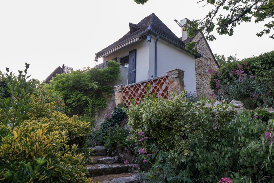 La Nature des Sens - Gîte les Cèdres Bed and Breakfast in Nouvelle-Aquitaine