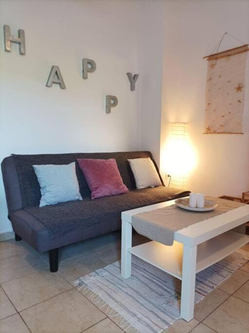 Comfy Cozy Iksia Apartment in Ialysos