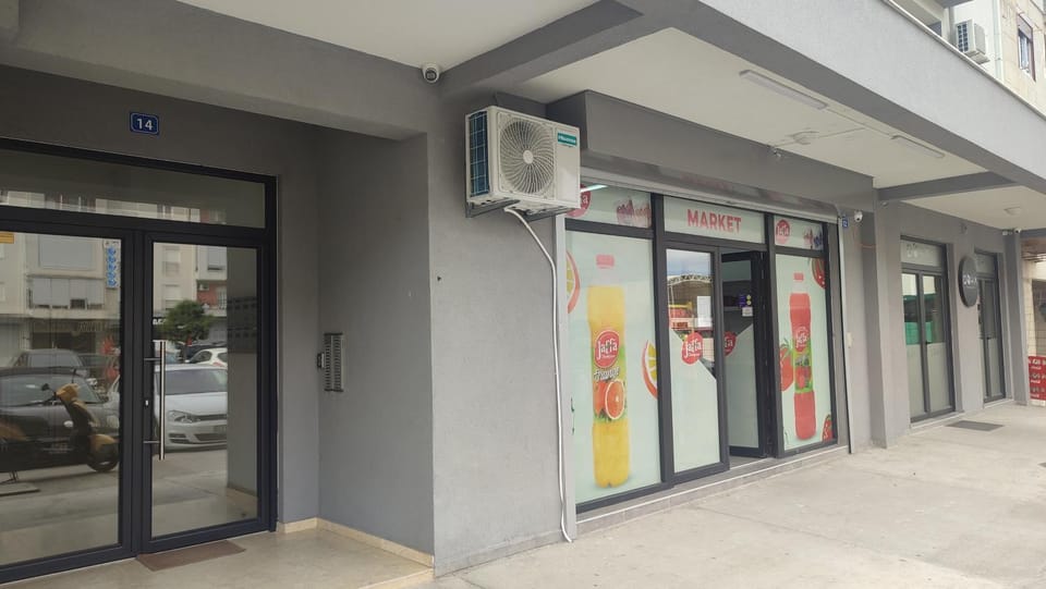 Apartmani Stari Aerodrom Apartment in Podgorica