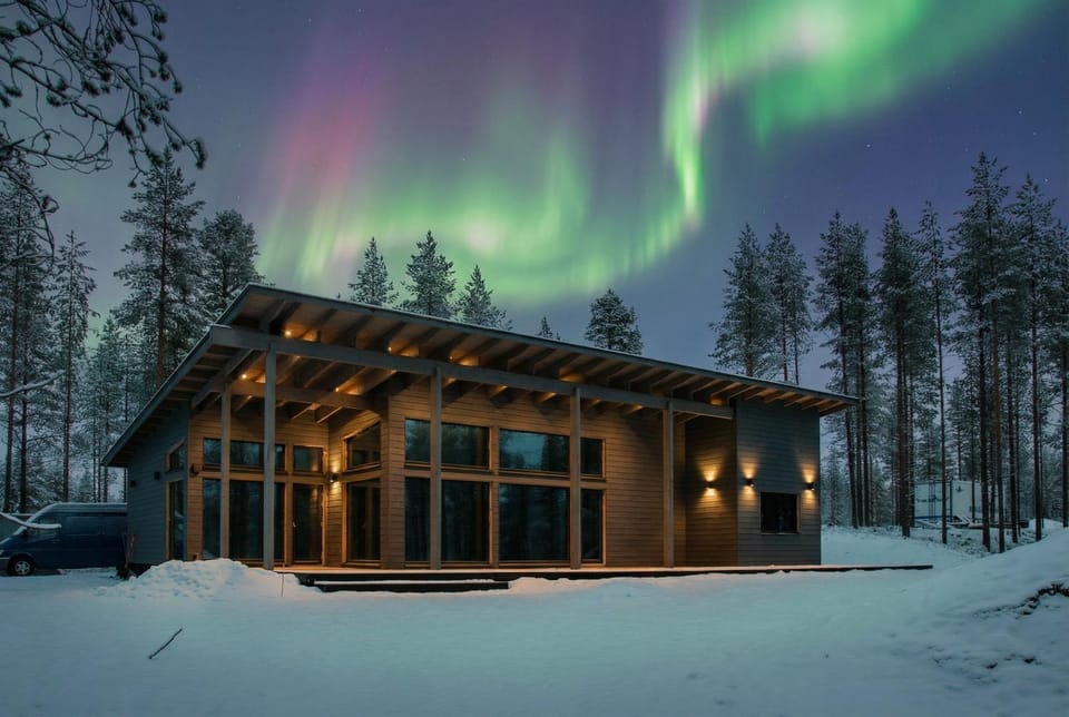 Property building, Natural landscape, Winter