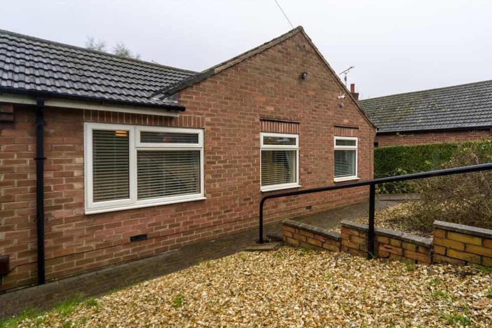Elegant three bed bungalow Apartment in Lincoln