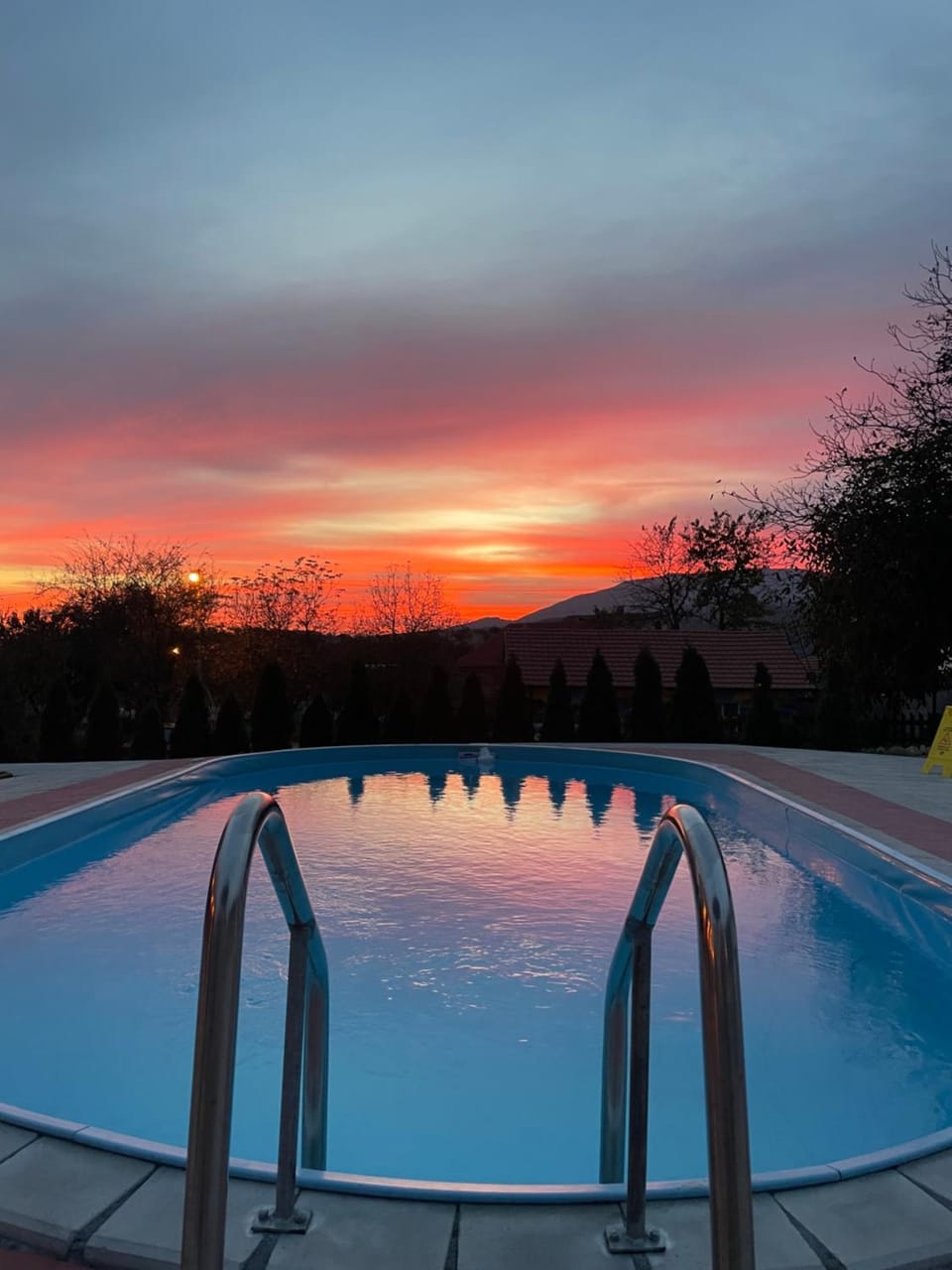 Natural landscape, Swimming pool