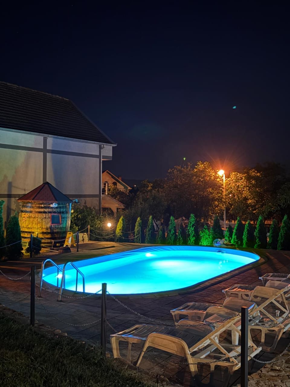 Night, Swimming pool