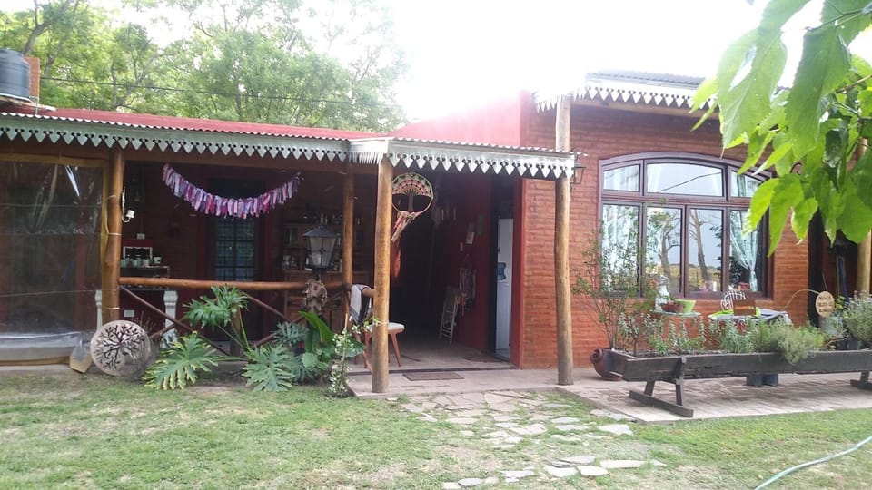 La Casa del Árbol Vacation rental in Buenos Aires Province