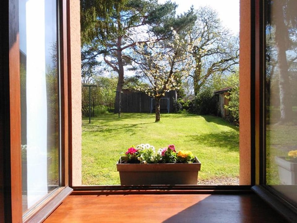 Gîte familial au cœur du parc de La Brenne avec étang privé, cheminée, Wi-Fi et animaux acceptés - FR-1-591-377 House in Centre-Val de Loire