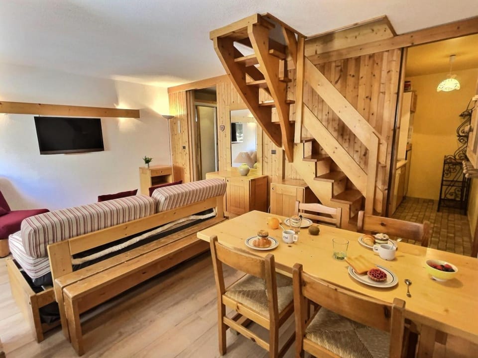 Résidence Hameaux De Val - Votre grand studio mezzanine avec garage couvert à 5 min des pistes MAE-1004 Apartment in Val dIsere