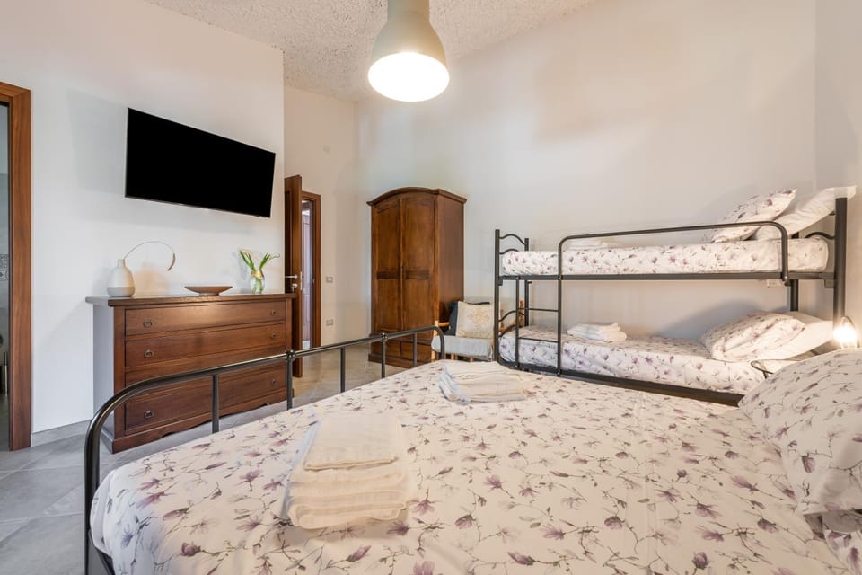 Property building, Living room, Bedroom