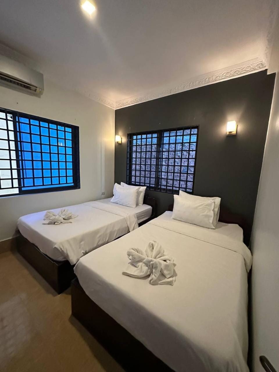 Bed, Photo of the whole room, Bedroom, towels, air conditioner