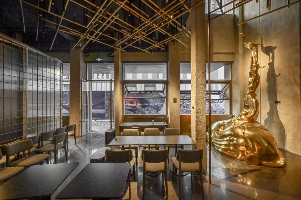 Restaurant/places to eat, Restaurant/places to eat