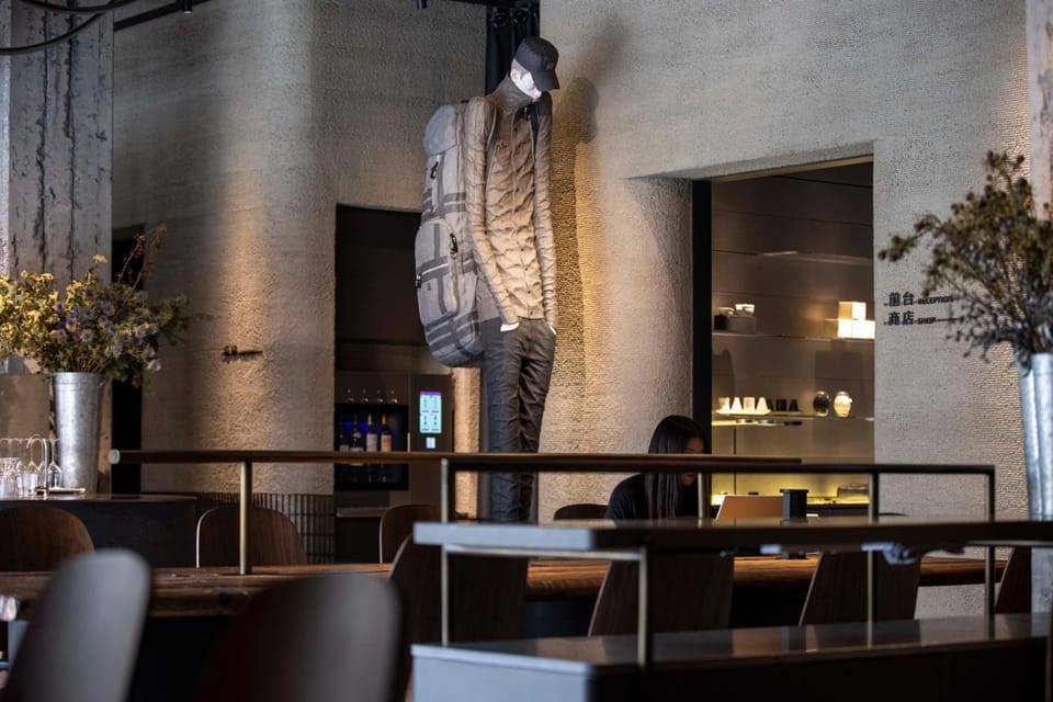 Seating area