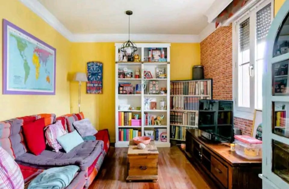 Nuestro refugio - Casco Viejo con wifi y parking gratuito- Apartment in Bilbao