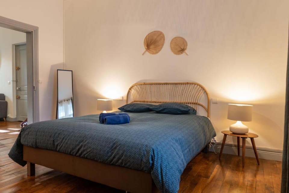 Le Théodore Bac-Spacieux T2 - Coup de coeur en face de la gare des Bénédictins Apartment in Limoges