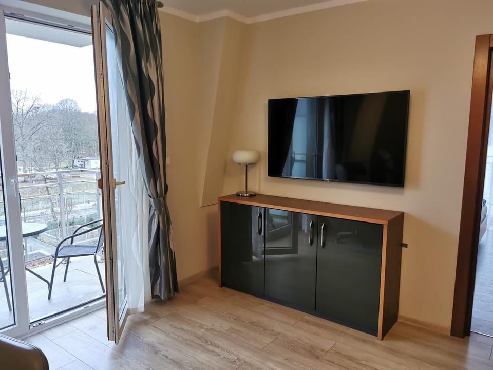 TV and multimedia, Balcony/Terrace