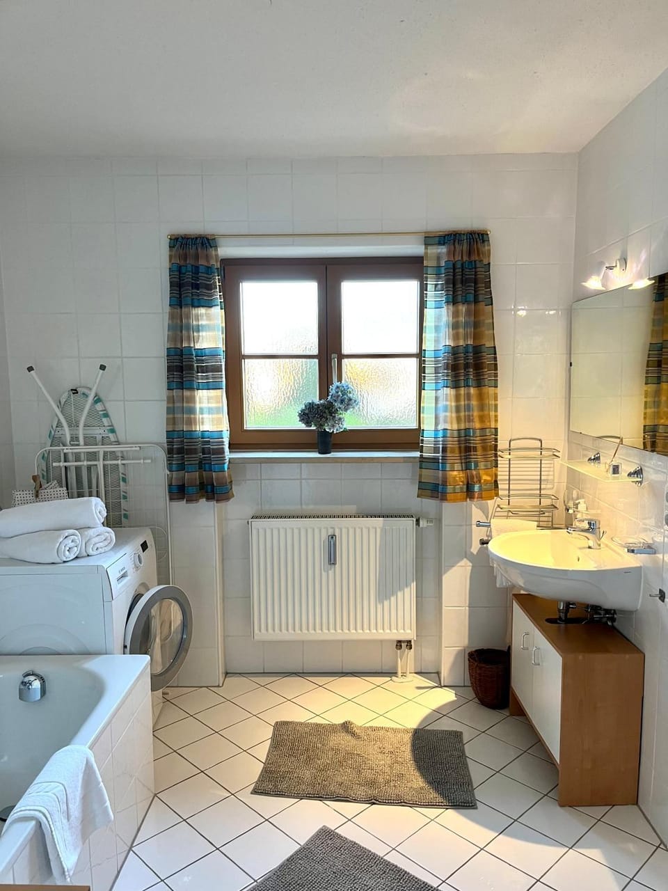 Bathroom, Bath