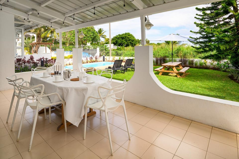 Direct Beachfront 5-BR Villa w Pool Villa in Savanne District, Mauritius