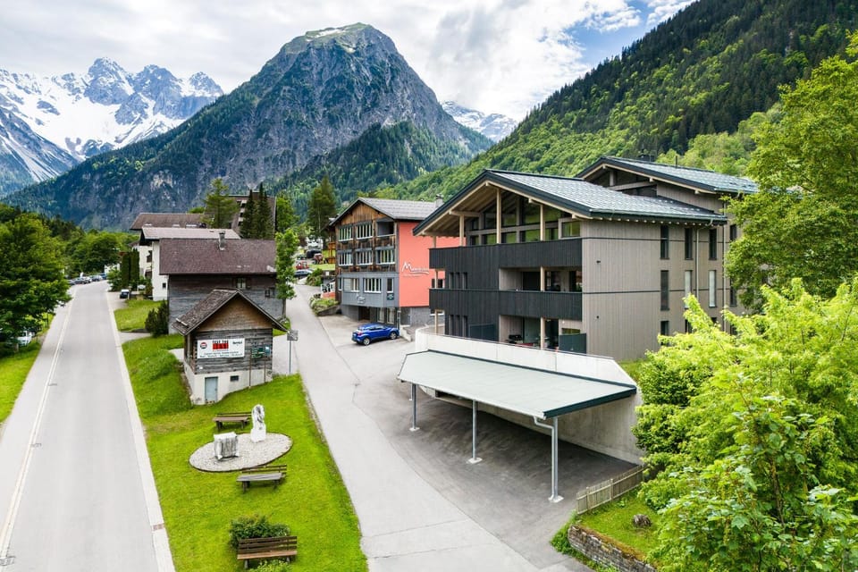 Property building, Natural landscape