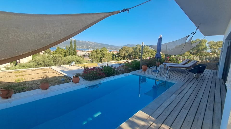 Villa Karma Villa in Peloponnese, Western Greece and the Ionian
