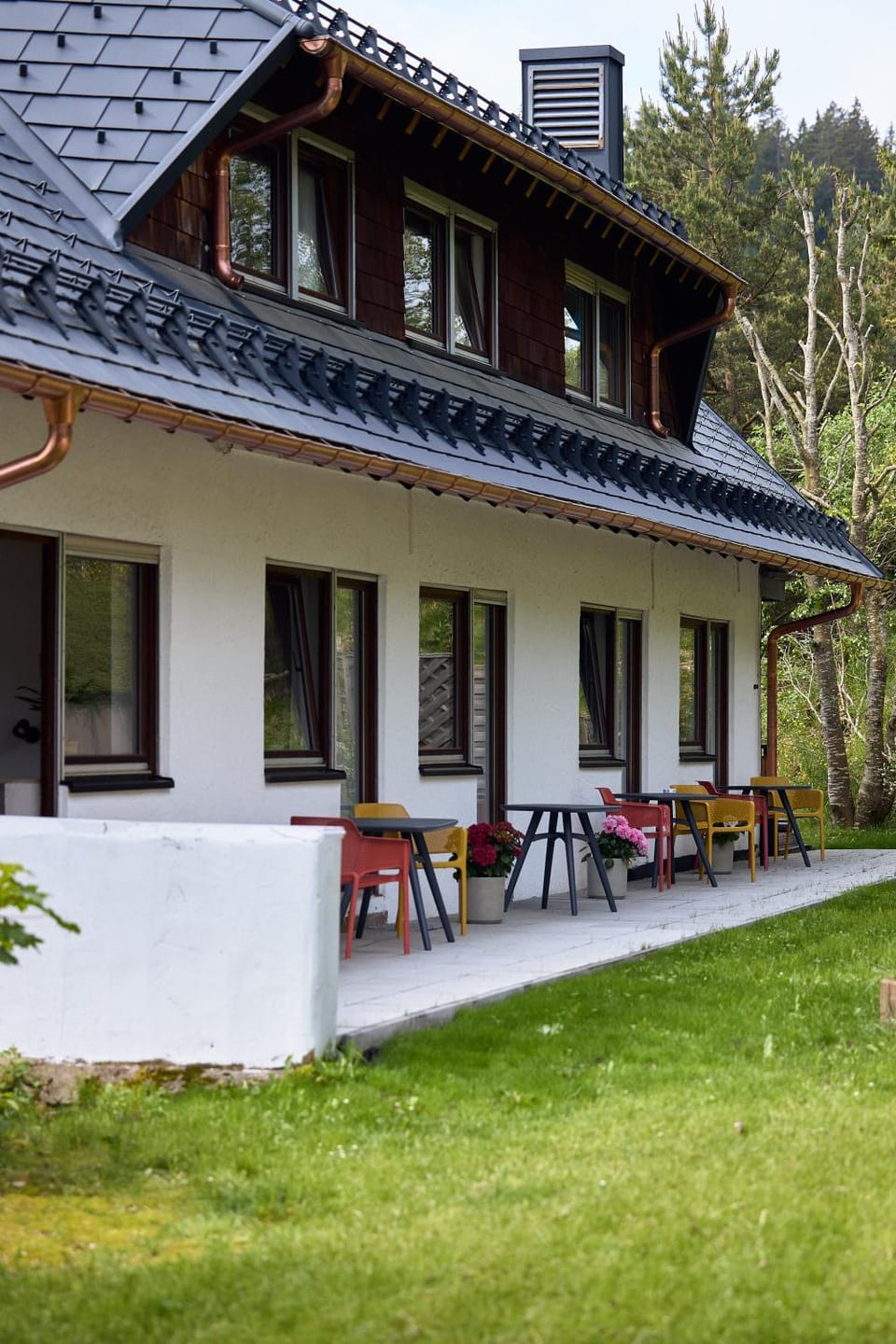 Property building, Balcony/Terrace, Garden view