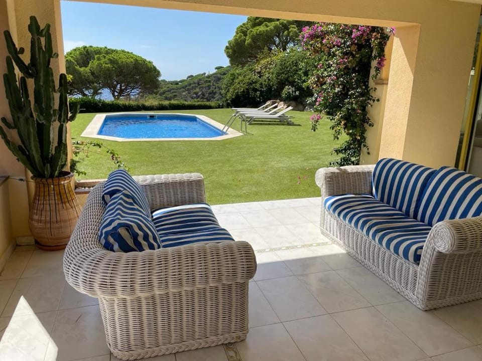 Patio, Garden, Garden view, Pool view, Swimming pool