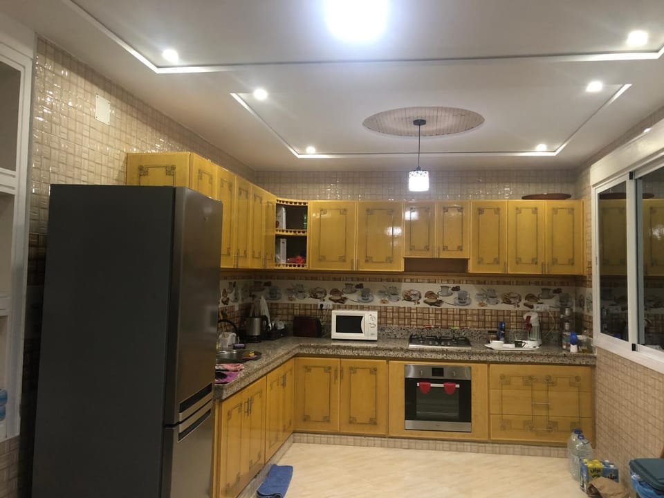 microwave, oven, kitchen
