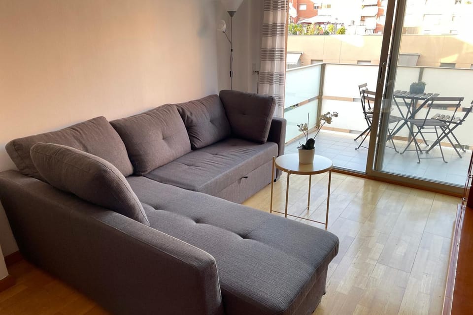 NEW! Amazing 2 bedroom apartment in Rambla del Poblenou Apartment in Barcelona