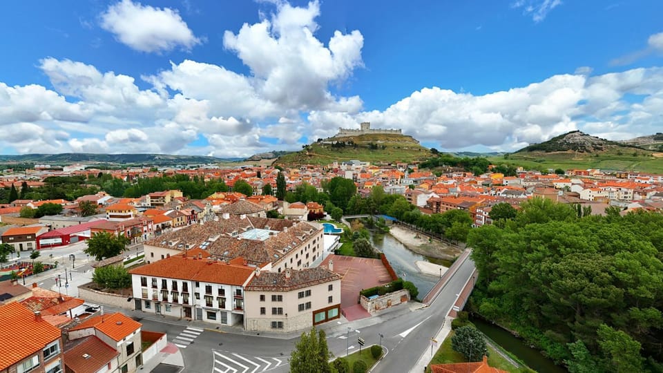 Property building, Nearby landmark, Natural landscape, Bird's eye view, Landmark view