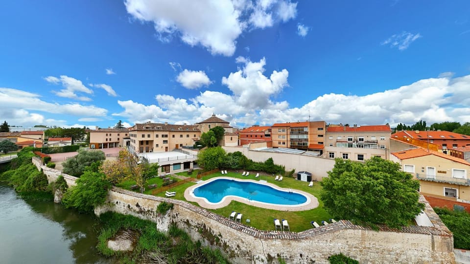 Garden, Swimming pool