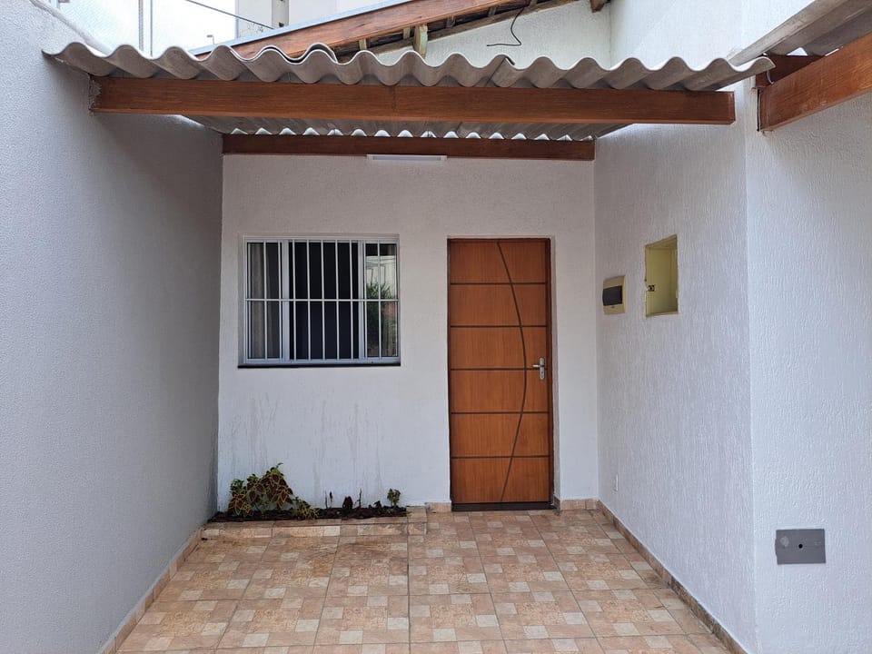 CASA LUGAR TOP - prefeitura, UNITAU, hospital e Av do Povo House in State of São Paulo