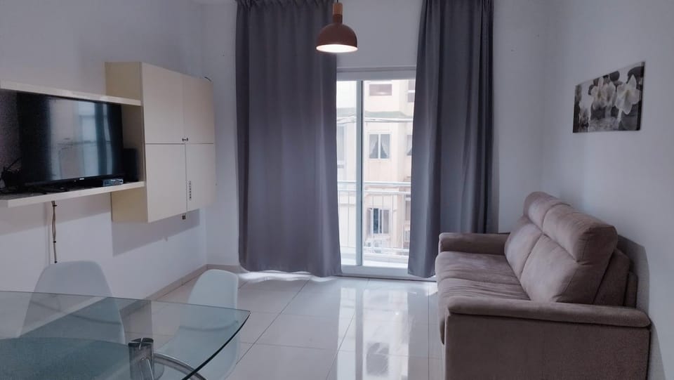 Hampton Court, Block C, n.2 Apartment in Saint Paul's Bay