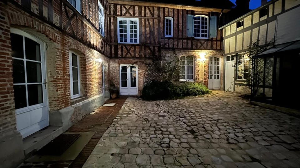 Inner courtyard view
