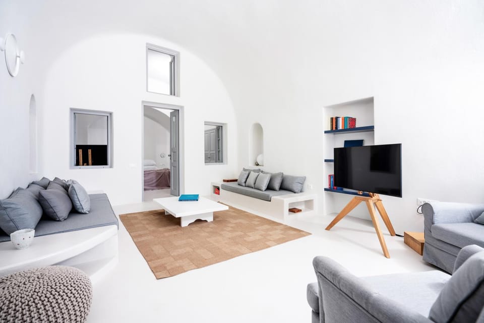 TV and multimedia, Living room, Seating area