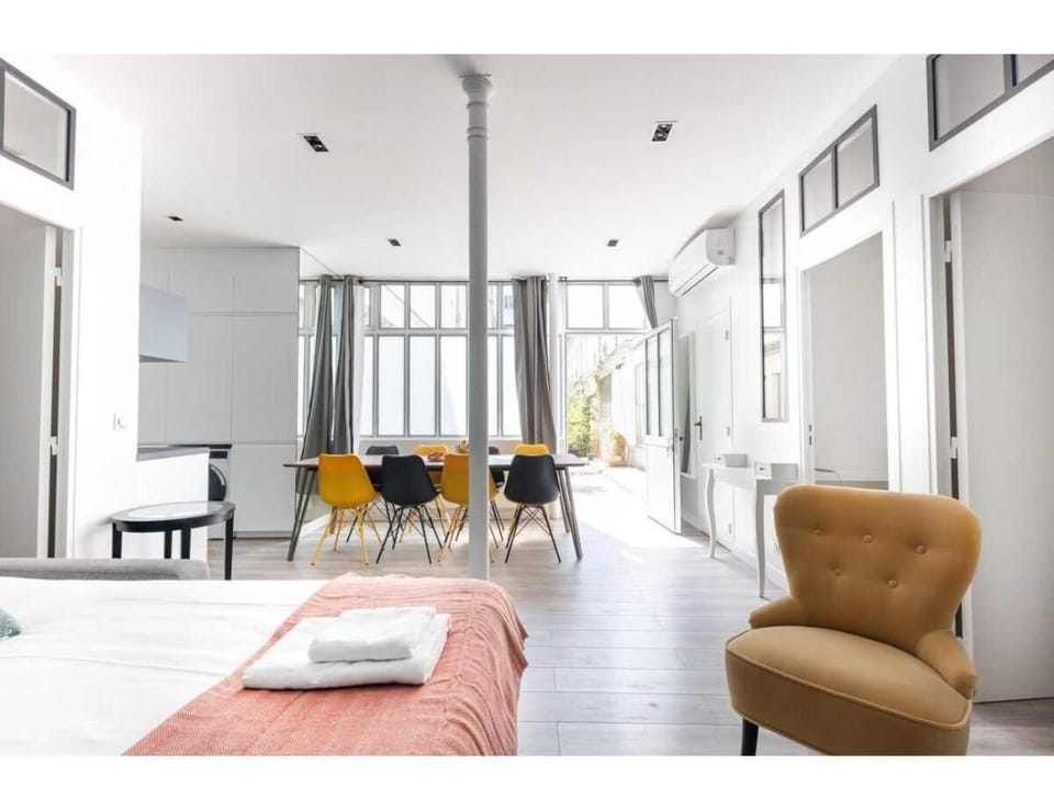 Spacious apartment - 3BR-8P - Place de la Bastille Apartment in Paris