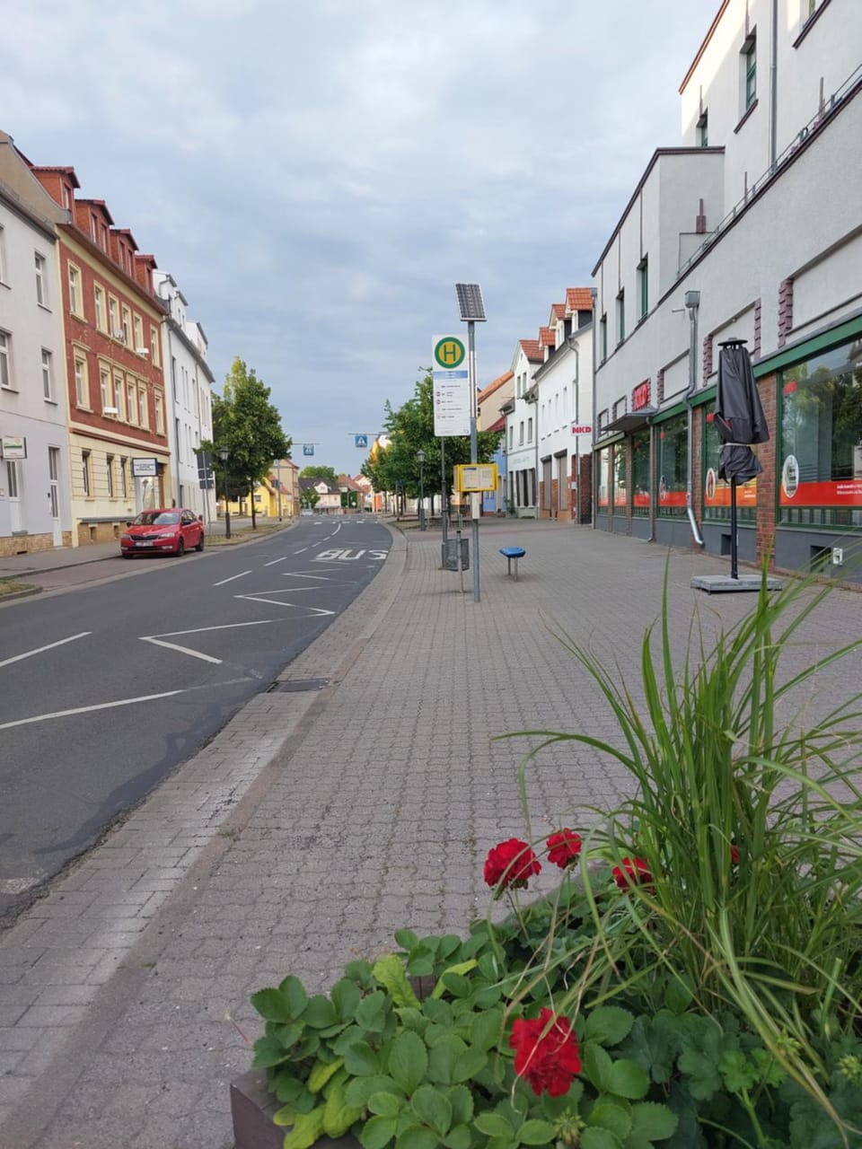 Day, Neighbourhood, Street view, Location