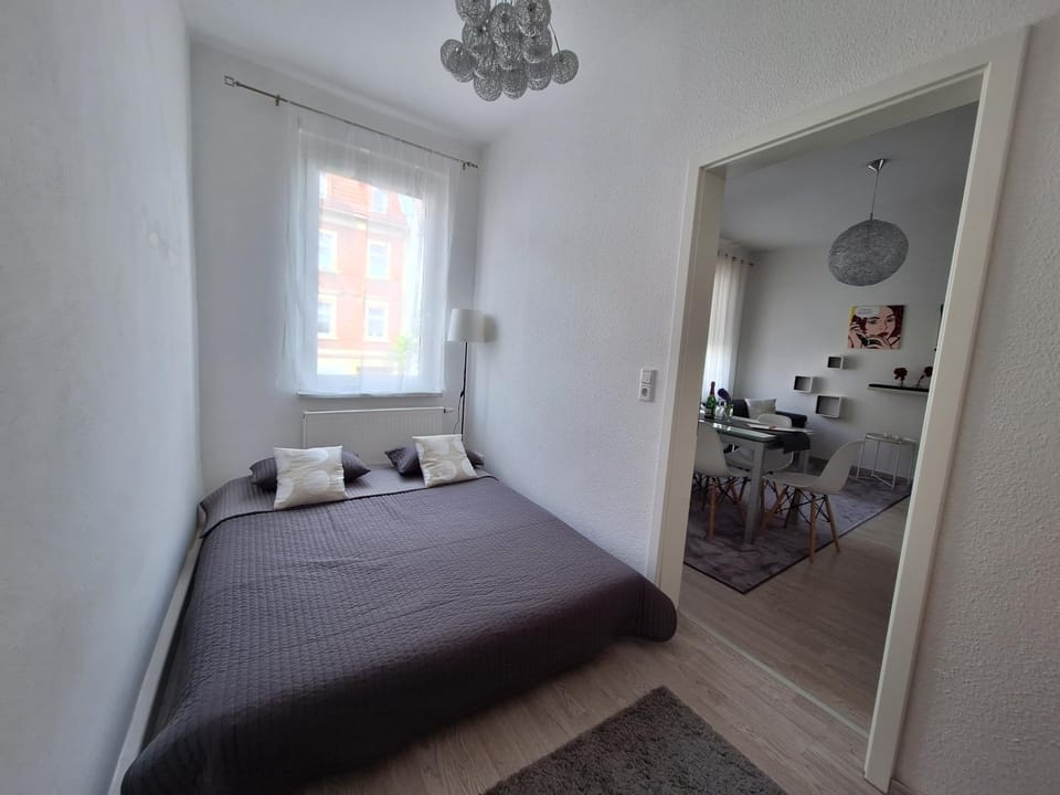 Bed, Living room, Photo of the whole room, Bedroom