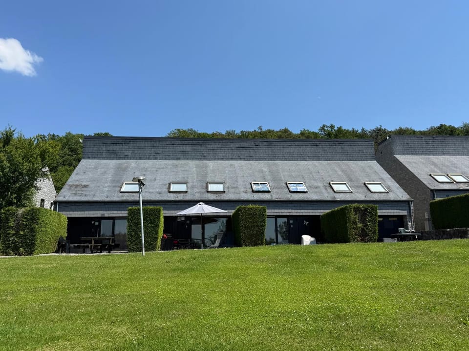 Cabane La Folie Douce Apartment in Wallonia, Belgium