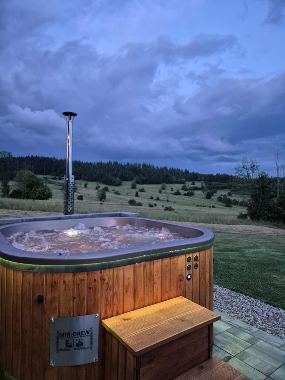 Hot Tub, Hot Tub