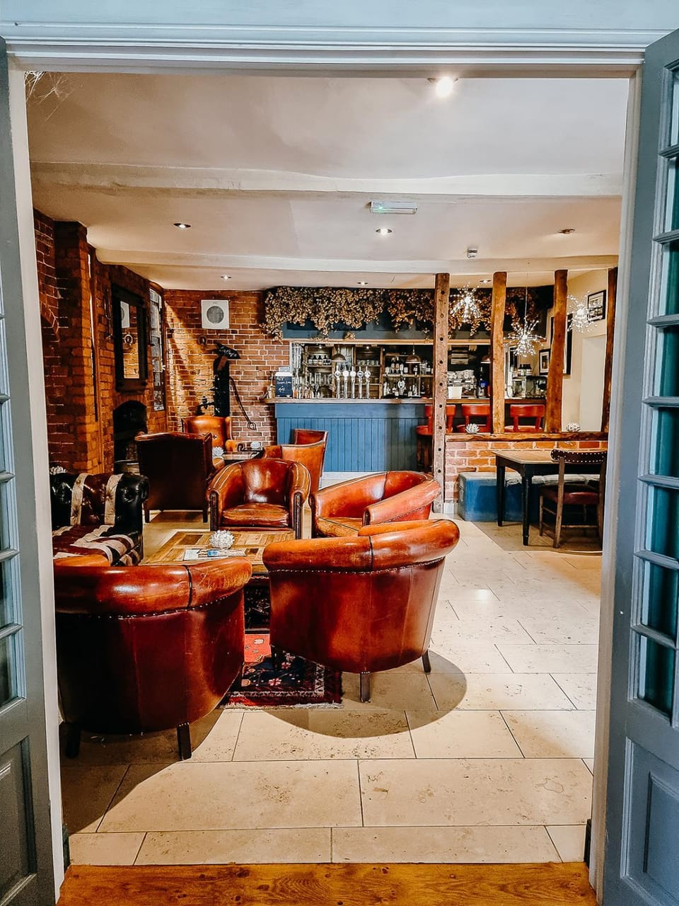 Lounge or bar, Seating area