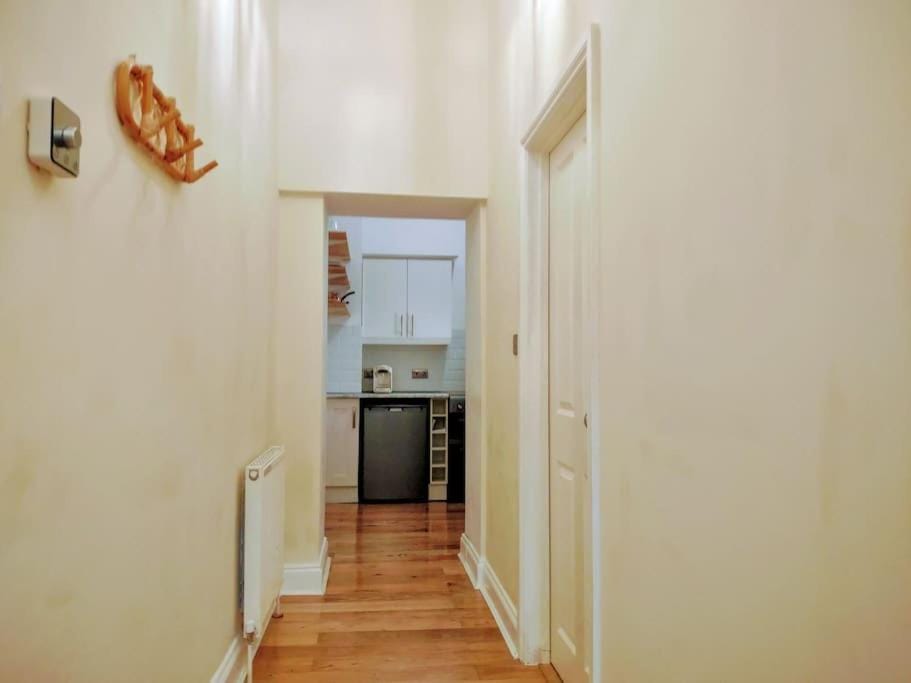 Seagulls Nest- stylish 1 bed seafront apartment Apartment in Hastings