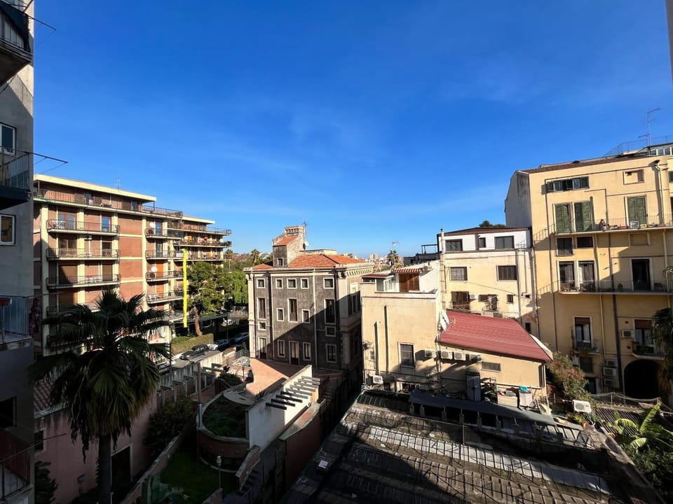 Day, Neighbourhood, Street view