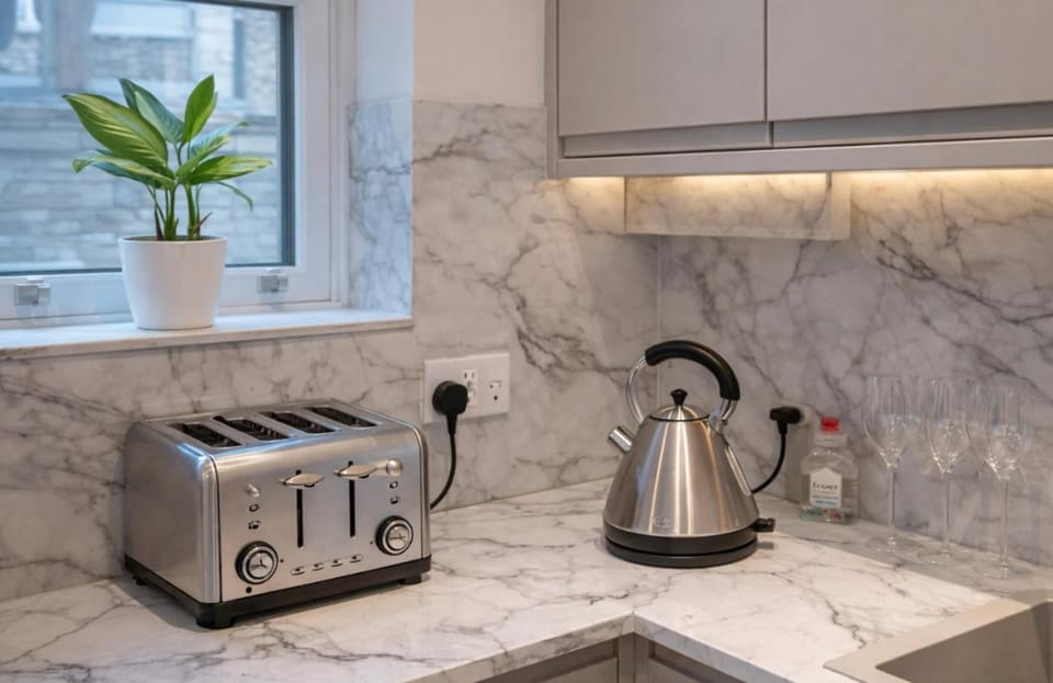 Coffee/tea facilities, Kitchen or kitchenette, toaster
