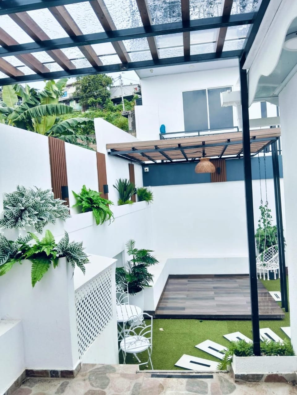 Garden, Seating area