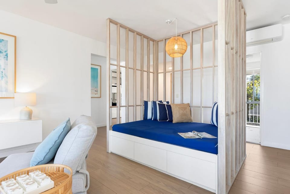 The Coastal Retreat Ocean is the best location and has ocean views Apartment in Noosa Heads