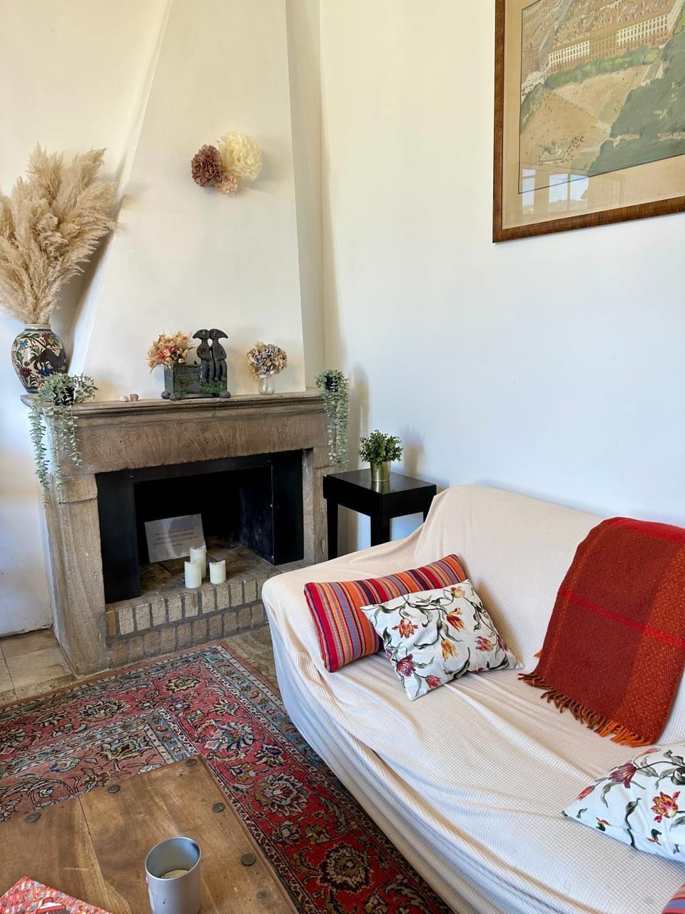 Chaleureuse maison rustique, vue vestige romain House in Autun