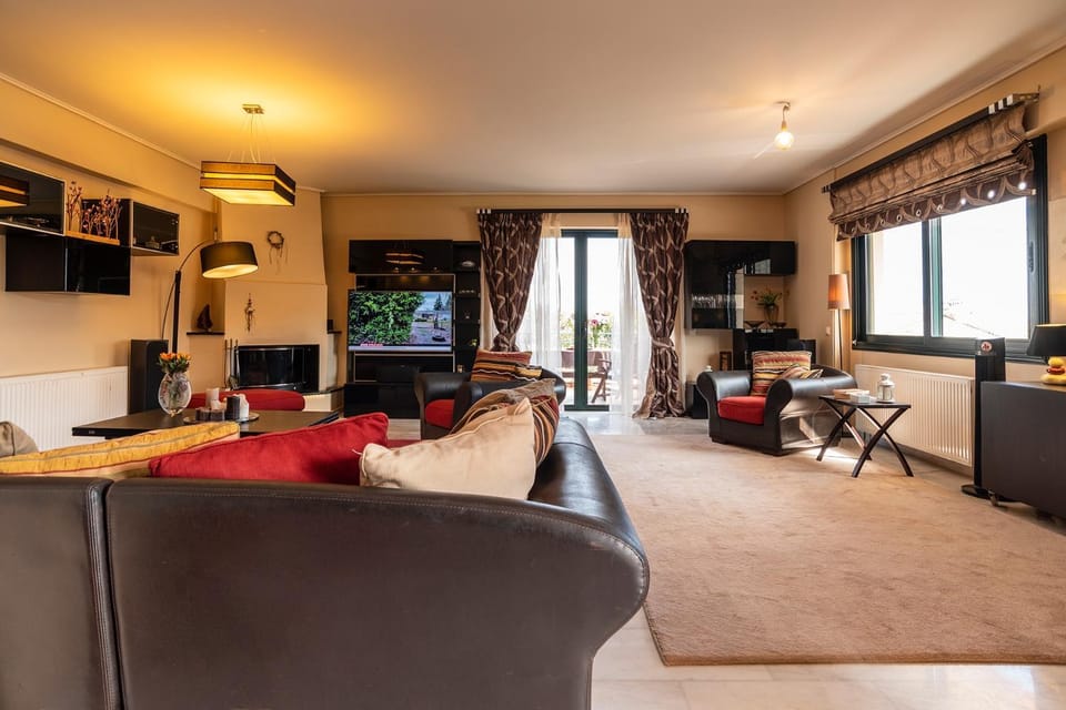 TV and multimedia, Seating area