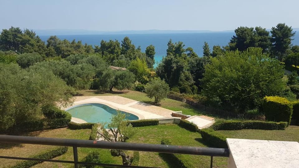 Villa Karolina - Halkidiki Kriopigi - 3 bedrooms Apartment in Halkidiki